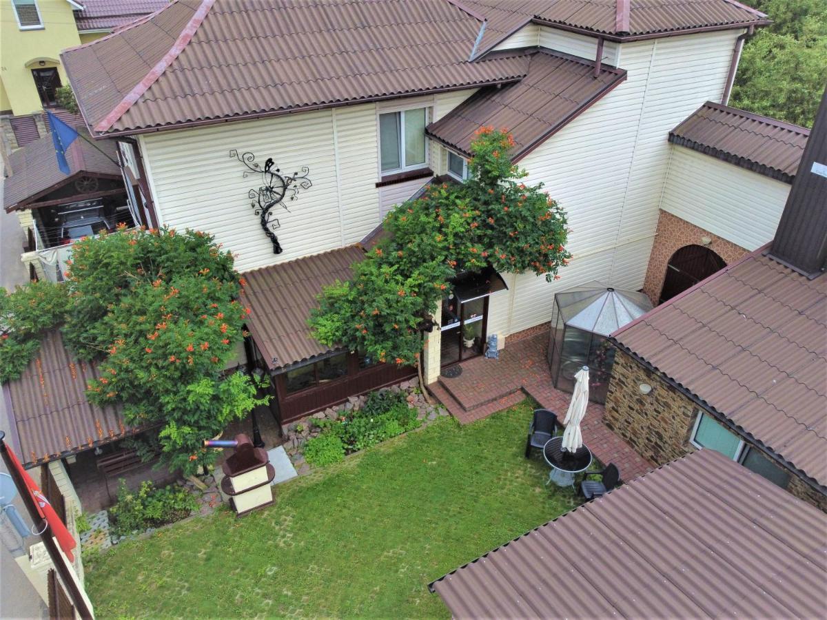 Aparthotel 3 ,, Cosy House Studio" & Parking Kaunas Bagian luar foto